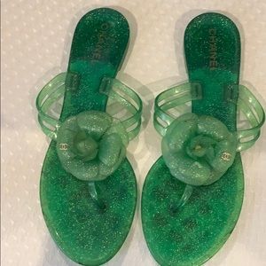 Chanel size 40 green jelly sandal